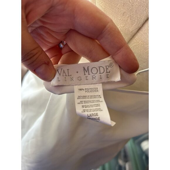 Val Mode Vintage Lingerie Set Lace White Floral Satin V-Neck NWT L Undies - Picture 10 of 10